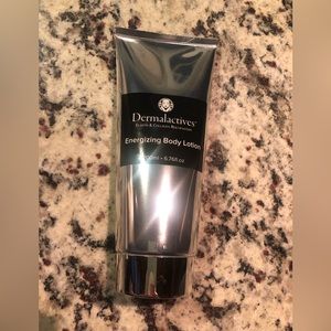 Dermalactives energizing body lotion